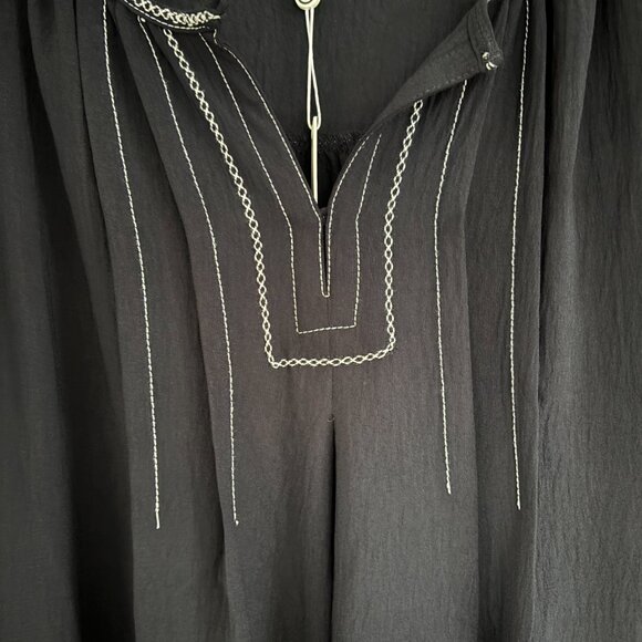 NWT! Max Studio Bubble Sleeve Mini Dress - Picture 3 of 10